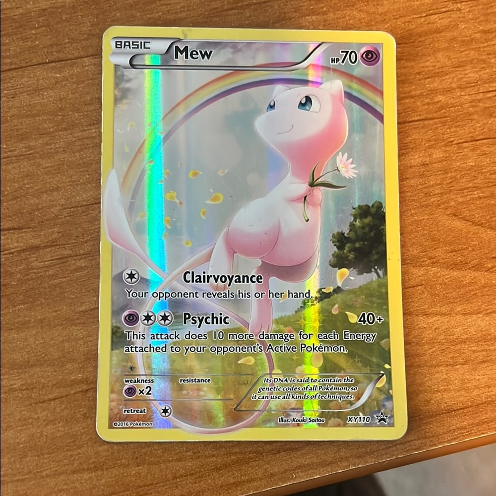 Mew Pokémon Card - Holo